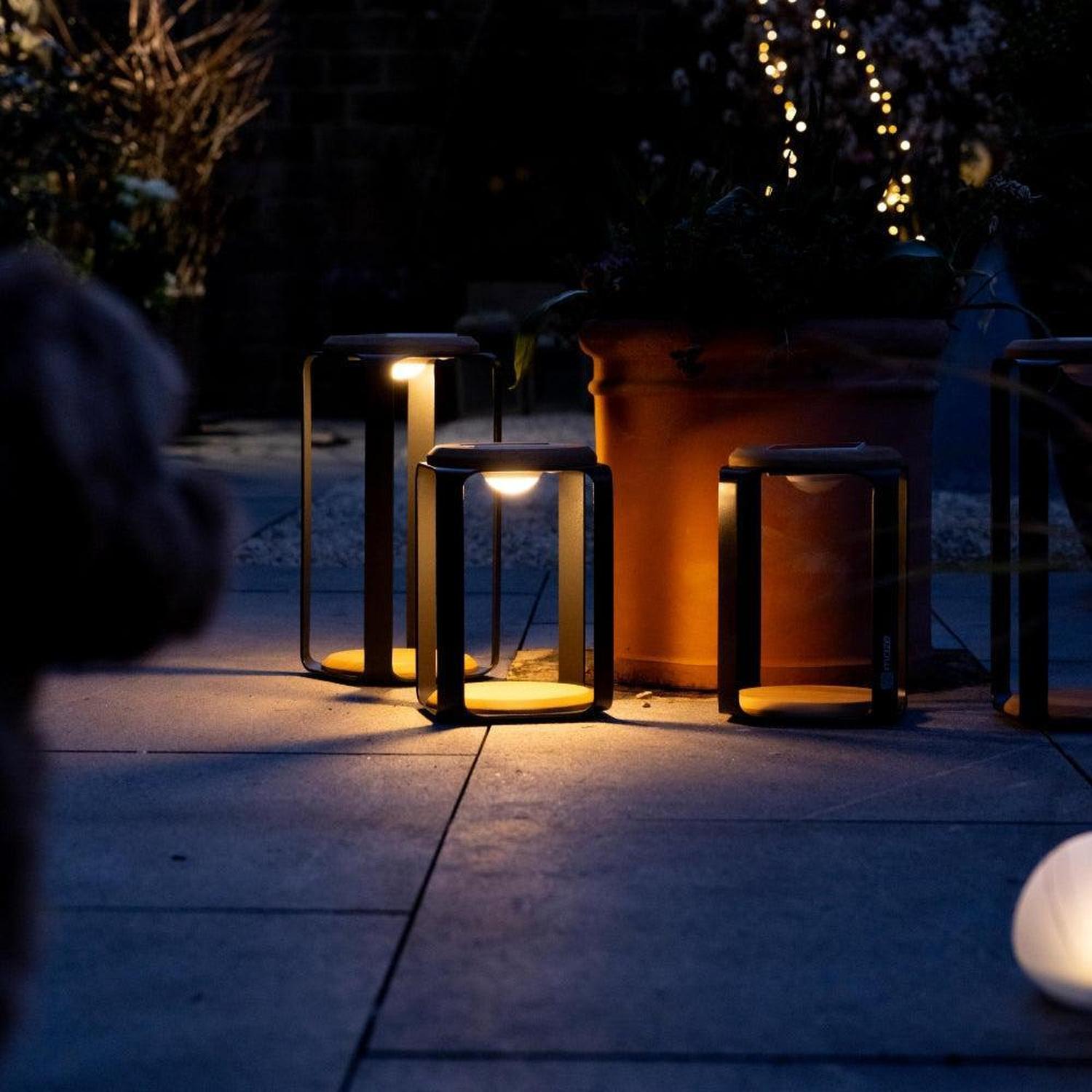 x4 Four Seasons Lantern LED Charcoal Pack