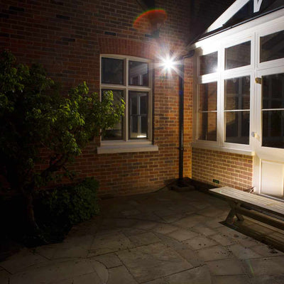 Guardian Solar Powered Outdoor Security Floodlight