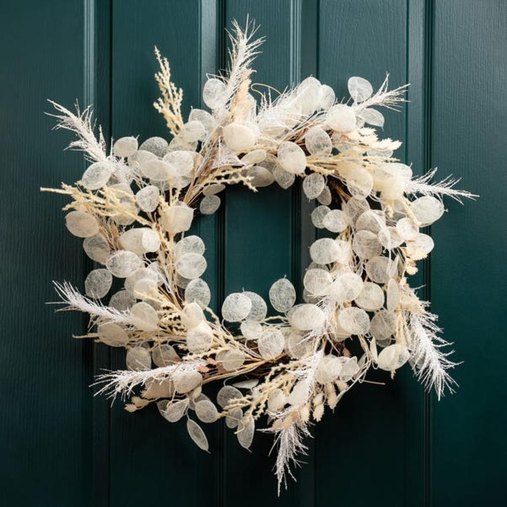 Cream Eucalyptus Wreath
