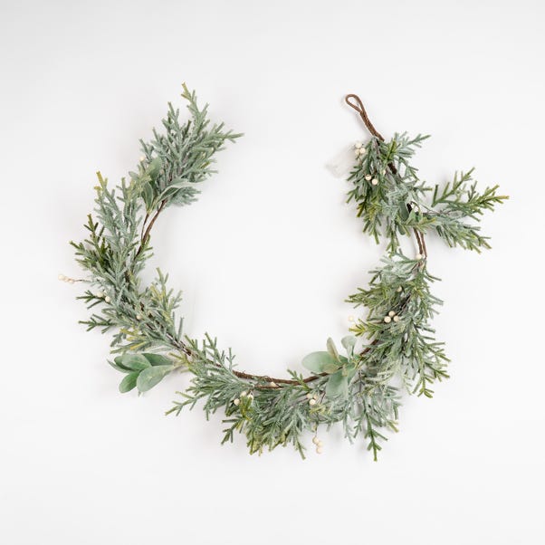 Pre-Lit Lambs Ear Garland