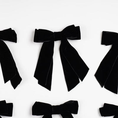 x24 Velvet Bow Clip Black