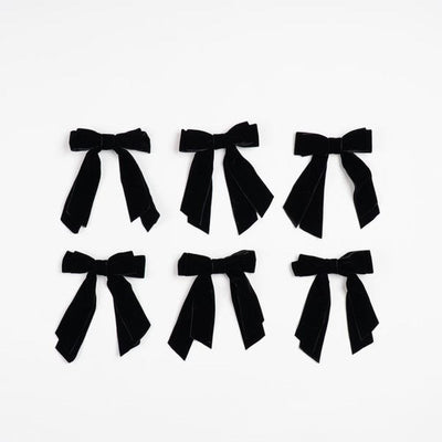 x24 Velvet Bow Clip Black