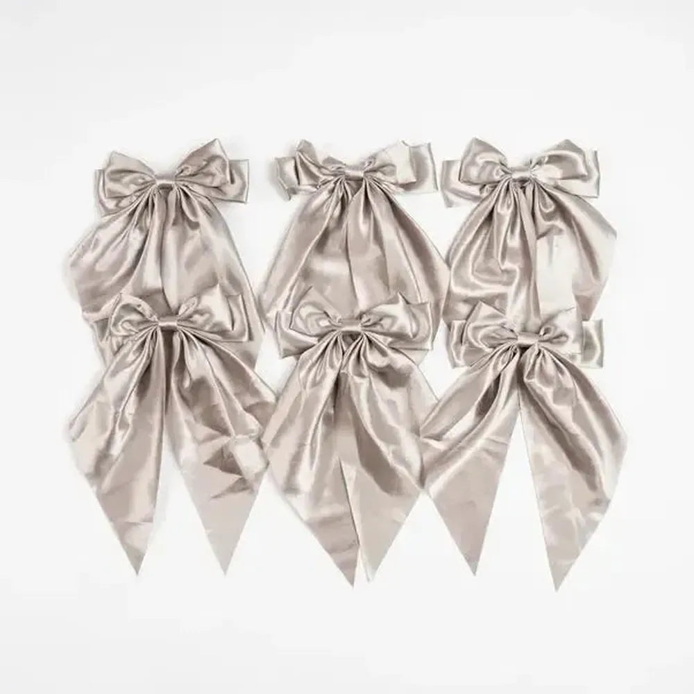 x24 Satin Bow Clip Silver