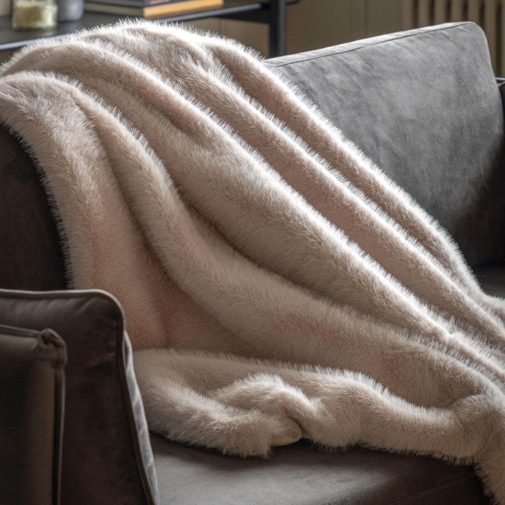 Maple Faux Fur Throw Small