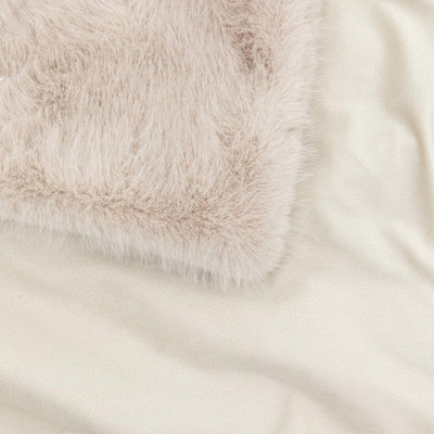 Maple Faux Fur Throw Large