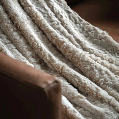 Hampshire Faux Fur Throw Natural