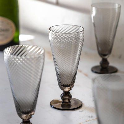 x4 Swirl Flute Glass Smoked Grey