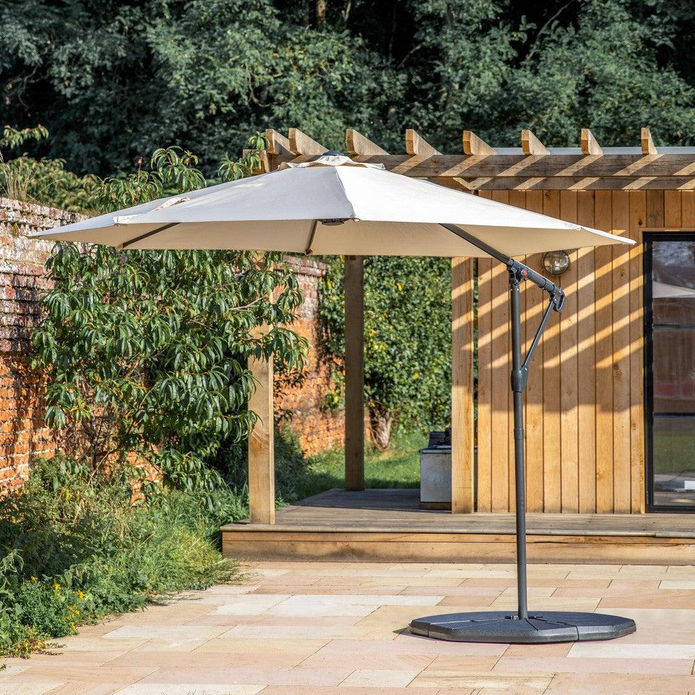 Vazzano Cantilever Parasol Cream