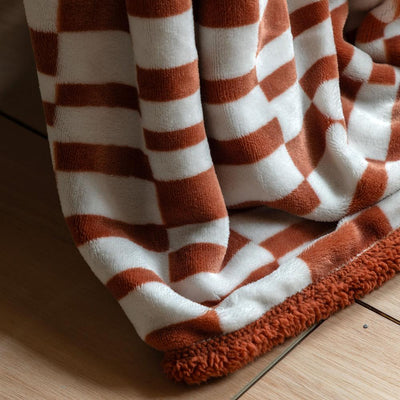 Lohko Sherpa Throw Nutmeg