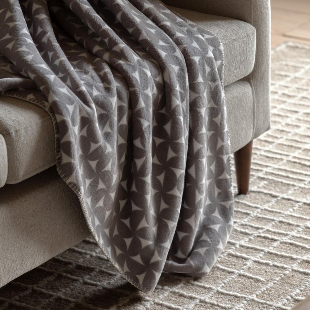 Modern Flannel Throw Grey