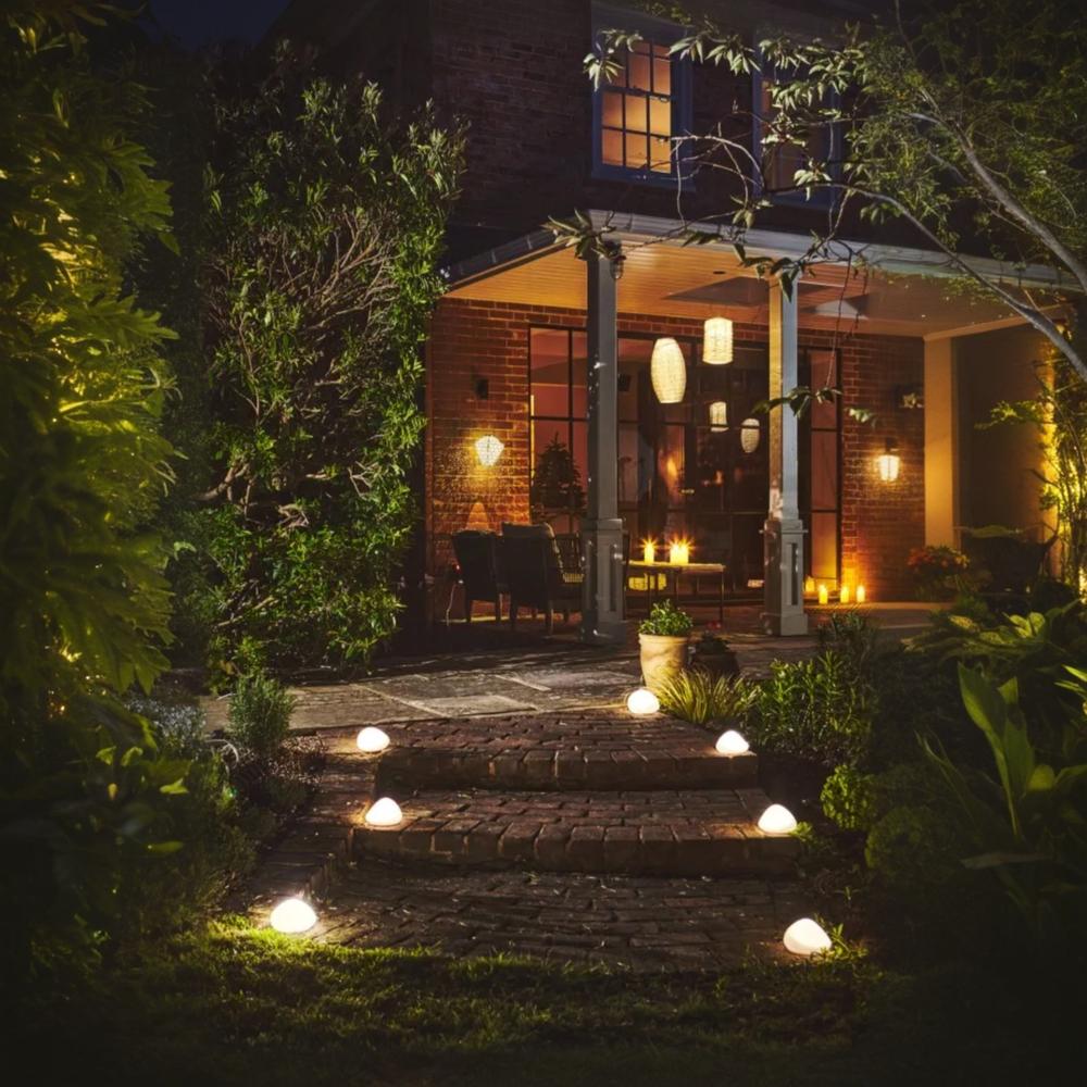 Solar Path \u0026 Post Lights – Nest \u0026 Flowers, image size:1000x1000