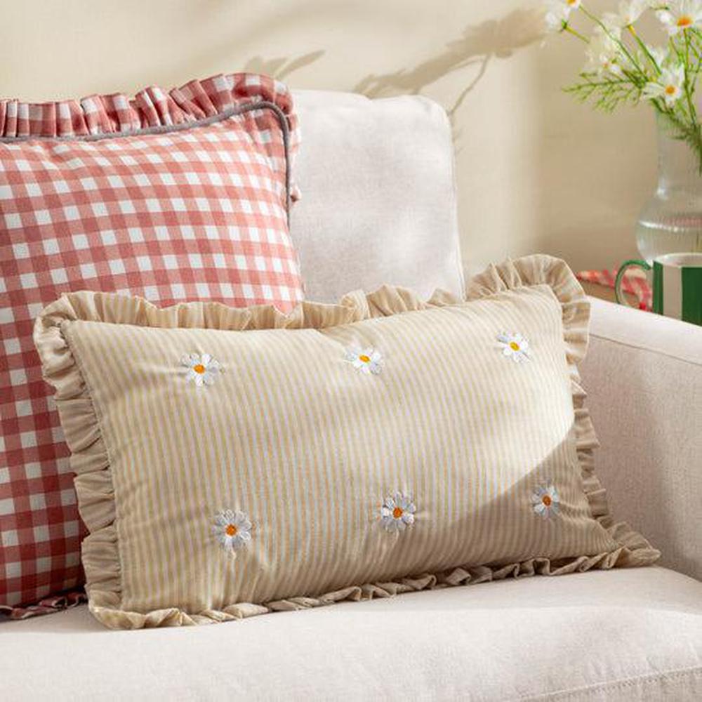 Les Fleurs Embroidered Ruffle Pillow Daisies