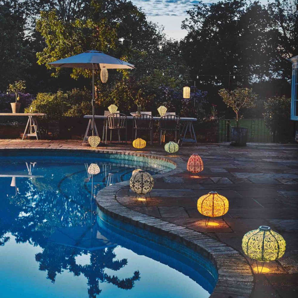 x12 Solar Lanterns Poolside Pack