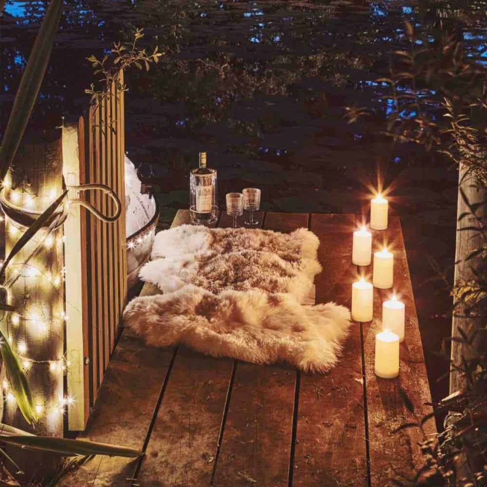 X6 Outdoor Pillar Candles White