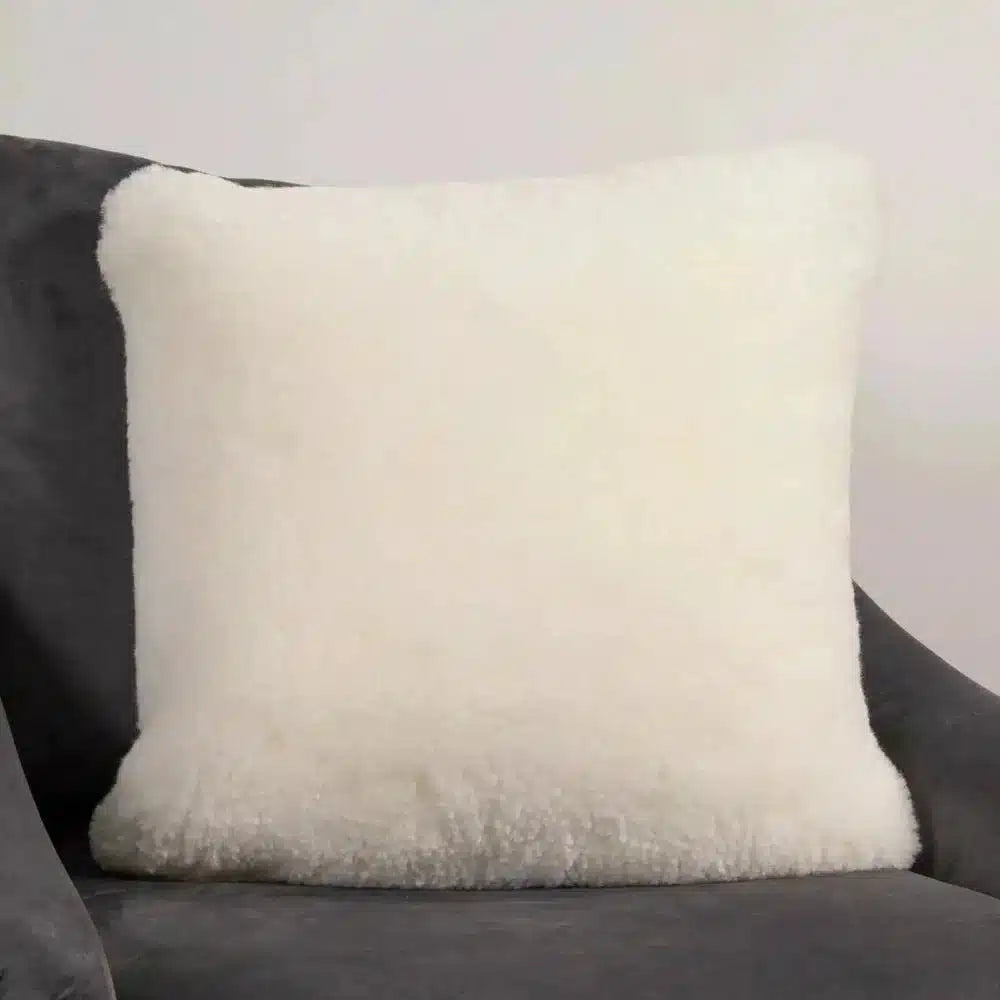 Natural Short Sheepskin Pillow - NEST & FLOWERS