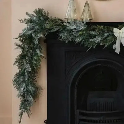 Snowy Foliage Christmas Garland