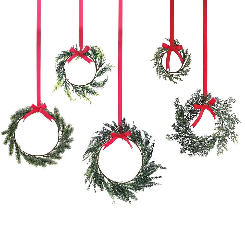 x5 Christmas Foliage Wreath Red Ribbon