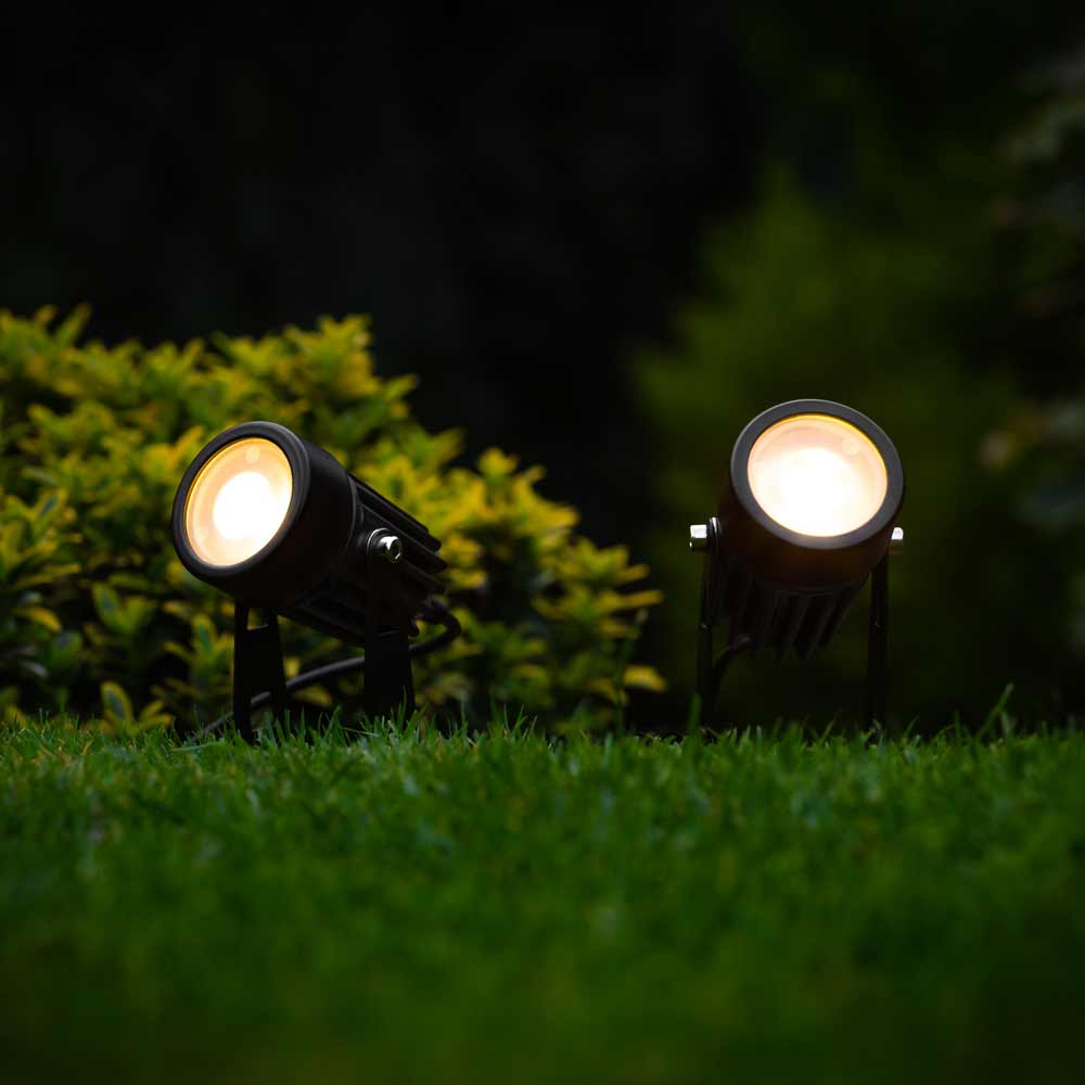 x6 Atlas Solar Spotlights