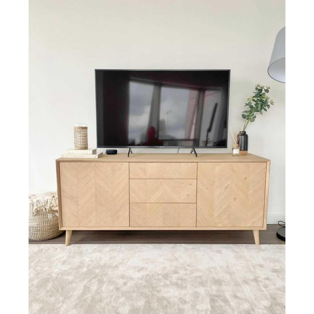 Malmo Media Unit Oak